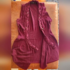 Fylo Burgundy Women's Sweater Vest